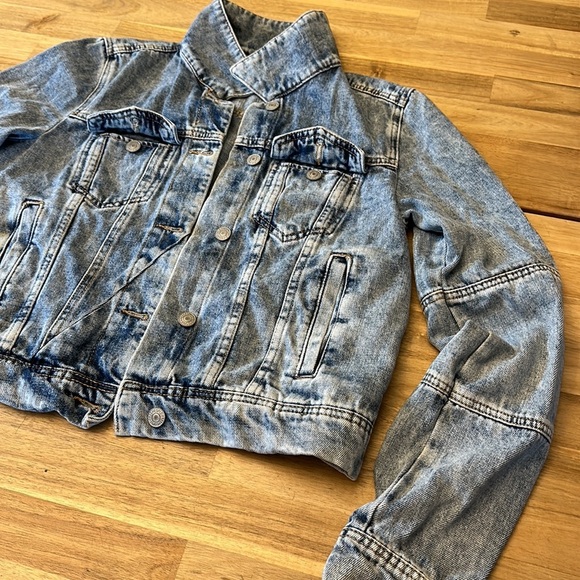 FREE PEOPLE ⭐️ jean jacket - Picture 5 of 11